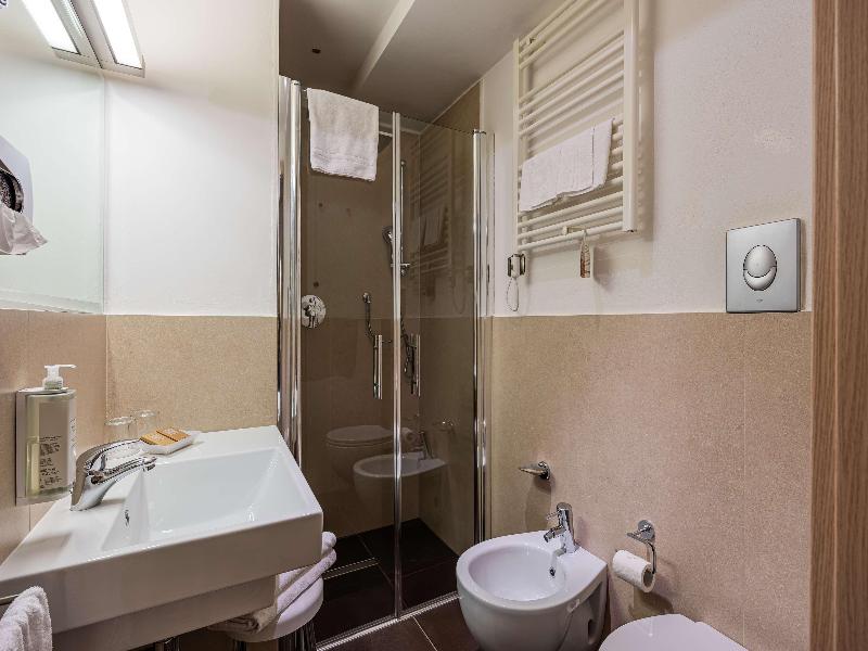 Best Western Hotel Armando image