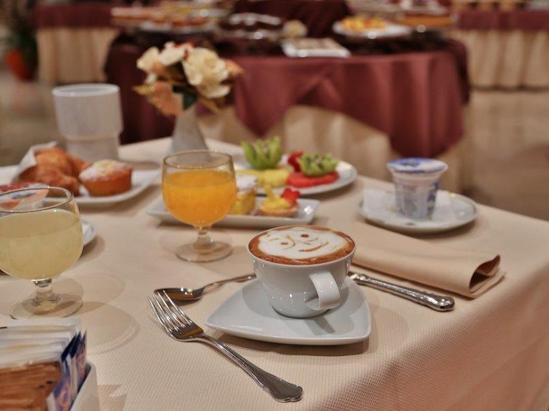 Best Western Hotel Globus City image