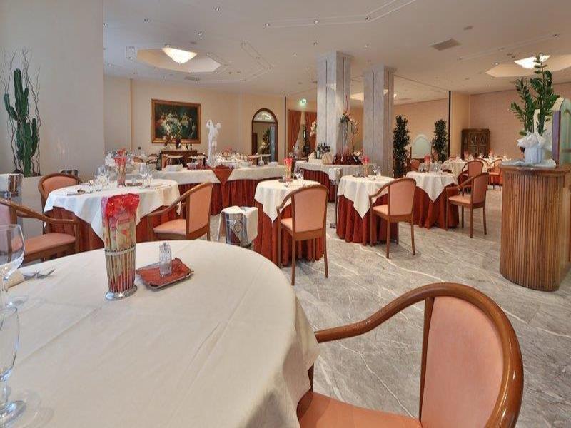 Best Western Hotel Globus City image
