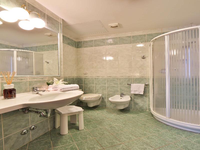 Best Western Classic Hotel image