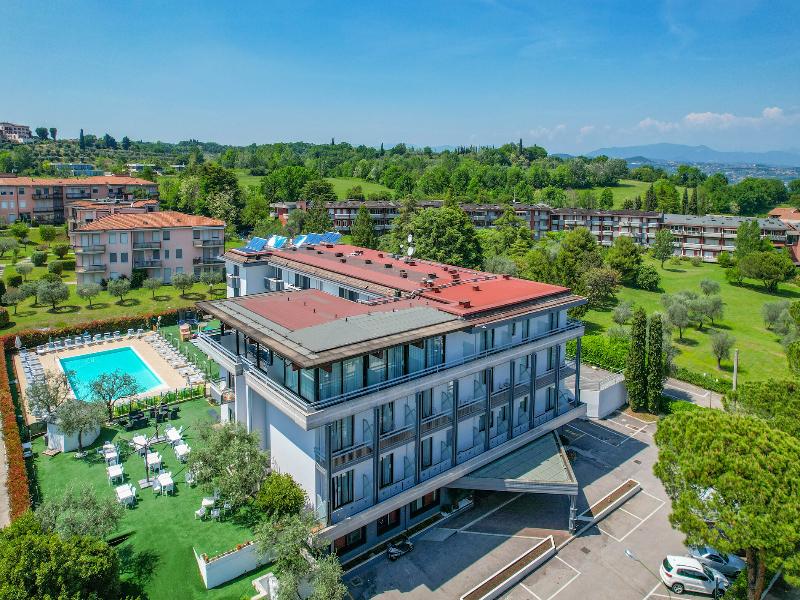 Hotel Oliveto image