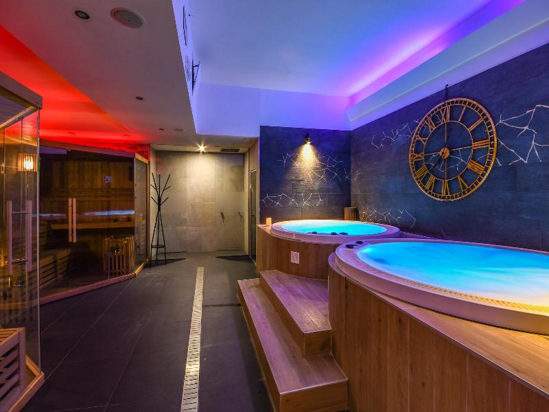 Hotel Oliveto image