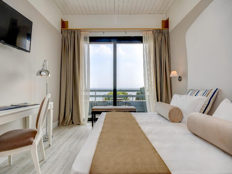 Hotel Oliveto image