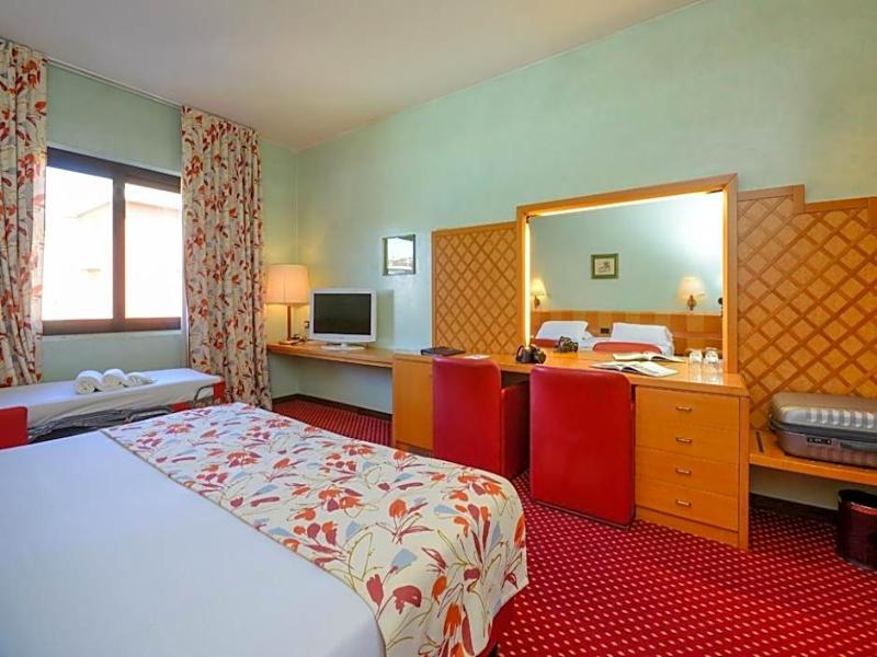 Hotel Oliveto image