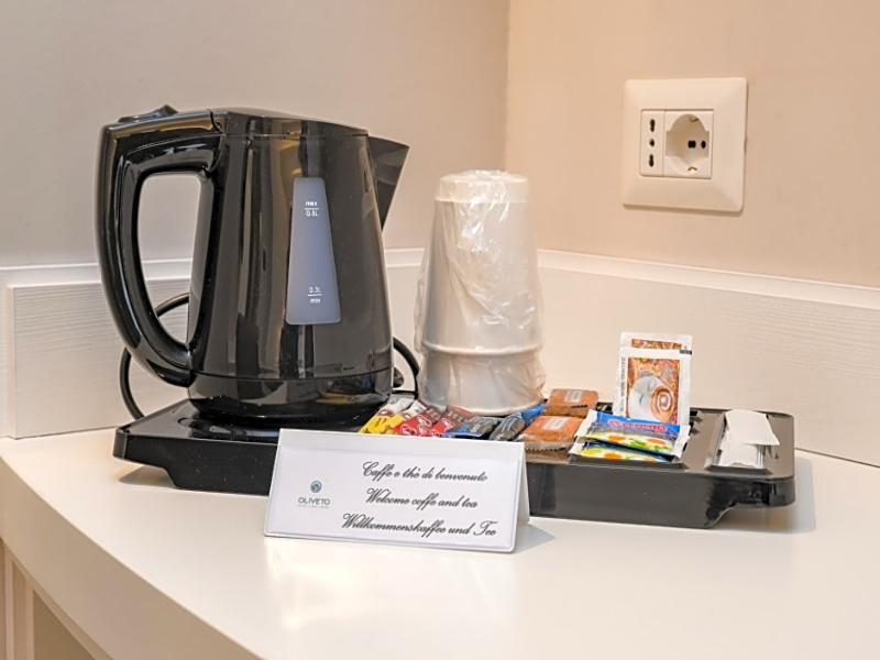 Hotel Oliveto image