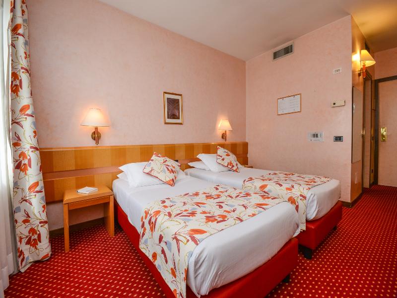 Hotel Oliveto image