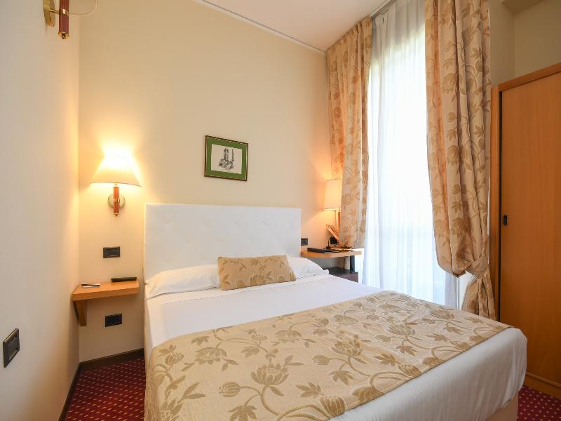Hotel Oliveto image