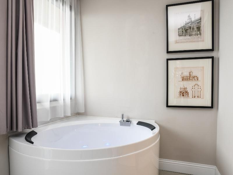 Hotel Oliveto image