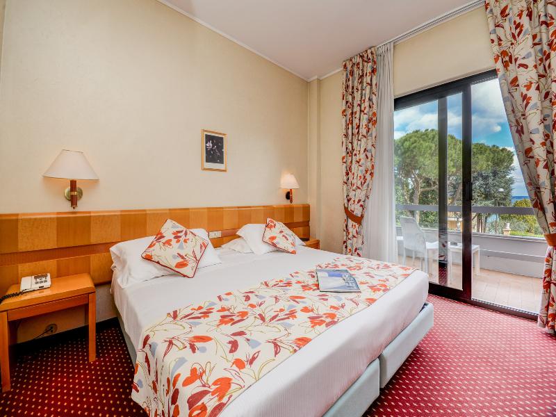 Hotel Oliveto image