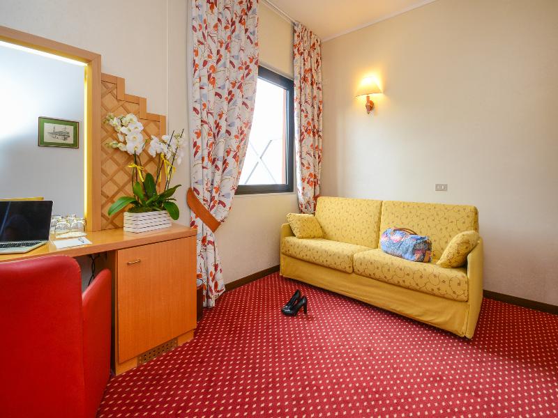 Hotel Oliveto image