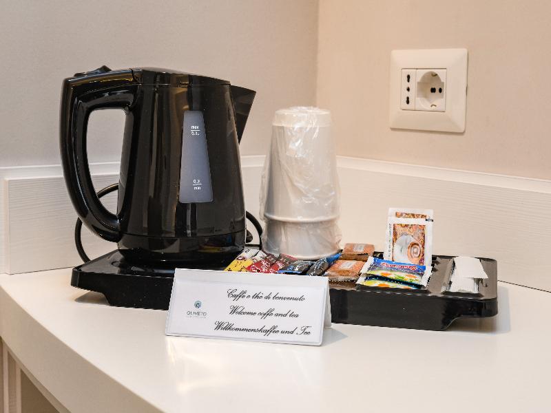 Hotel Oliveto image