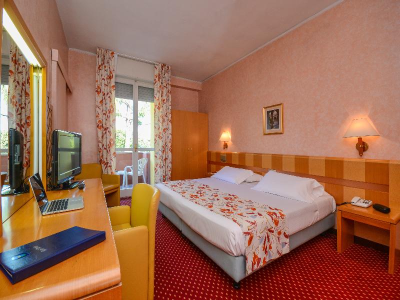 Hotel Oliveto image