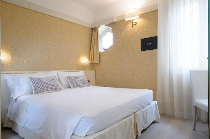 Hotel The Originals Venise Sud Bristol Chioggia image