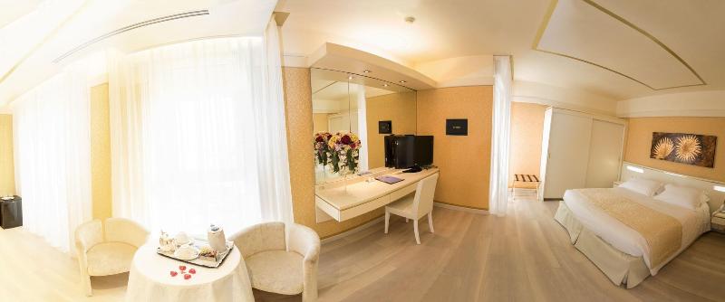 Hotel The Originals Venise Sud Bristol Chioggia image