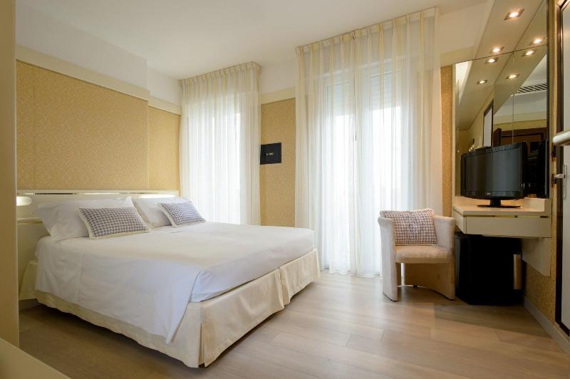 Hotel The Originals Venise Sud Bristol Chioggia image