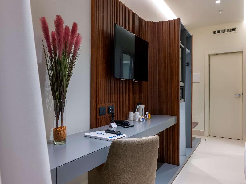 Best Western Hotel Ferrari image
