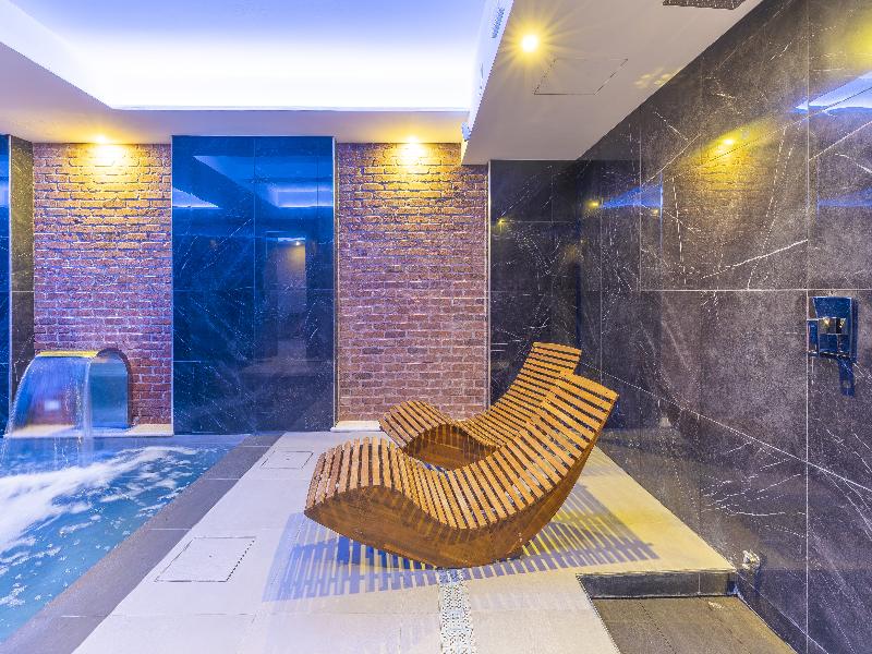 Hotel Master image
