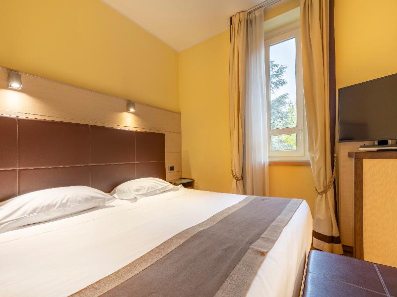 Hotel Master image