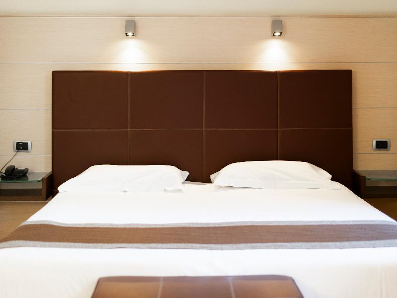 Hotel Master image