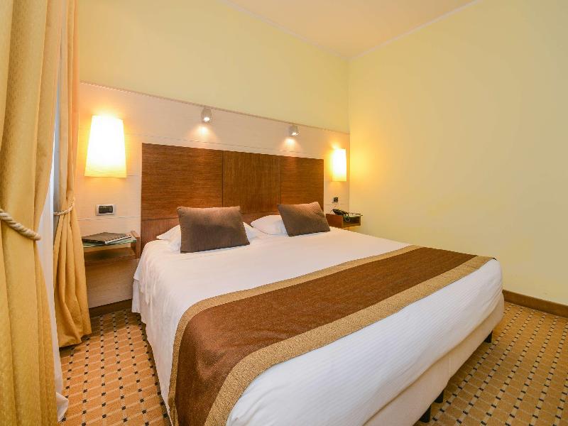 Hotel Master image