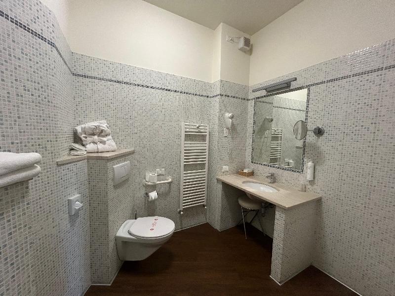 Best Western Cesena Hotel image