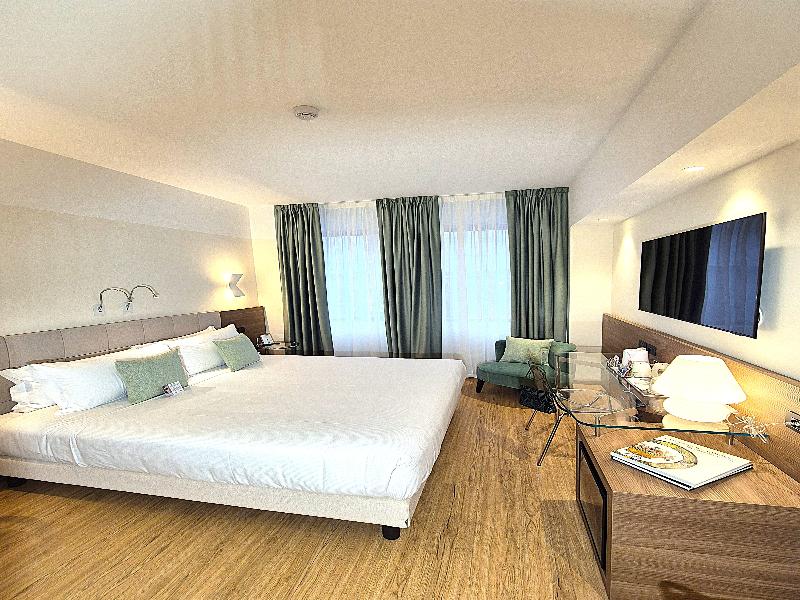 Best Western Hotel City image