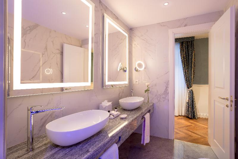 Rivoli Boutique Hotel image