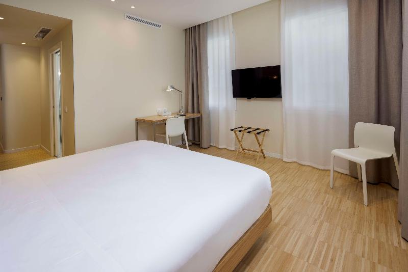 Stay in style at Best Western Plus Hotel Bologna