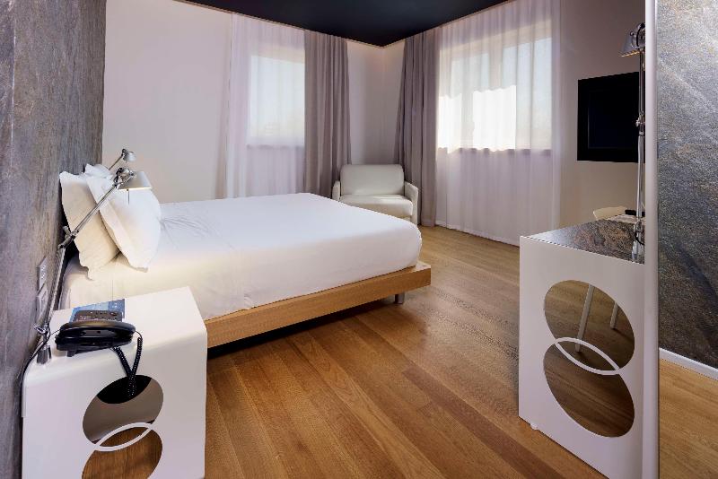 Stay in style at Best Western Plus Hotel Bologna