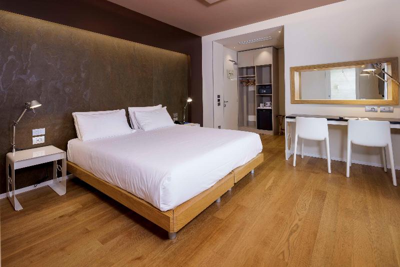Stay in style at Best Western Plus Hotel Bologna