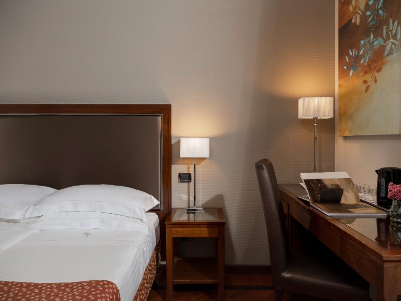 Grand Hotel Adriatico image