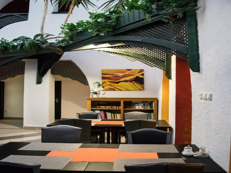 BEST WESTERN Janus Atrium Hotel image