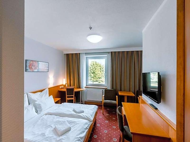 Hotel Pracharna image