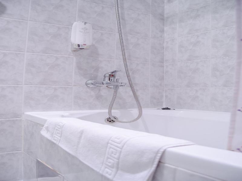 BEST WESTERN Hotel West image