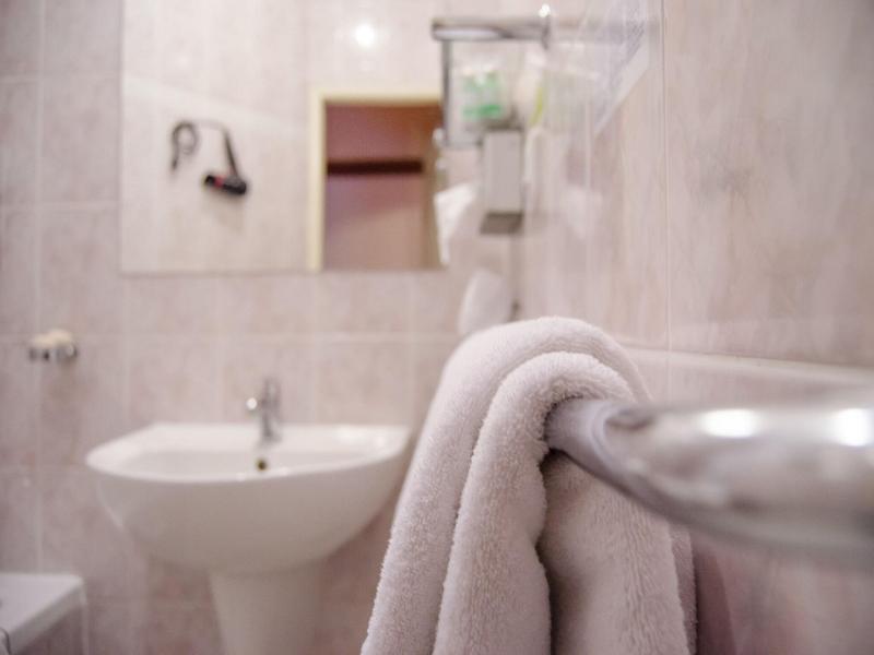 BEST WESTERN Hotel West image