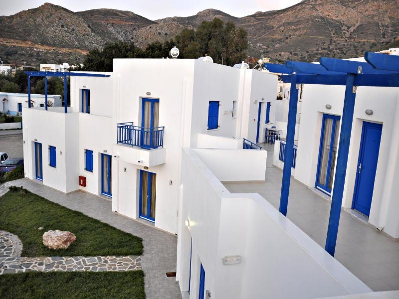 Elli Bay image