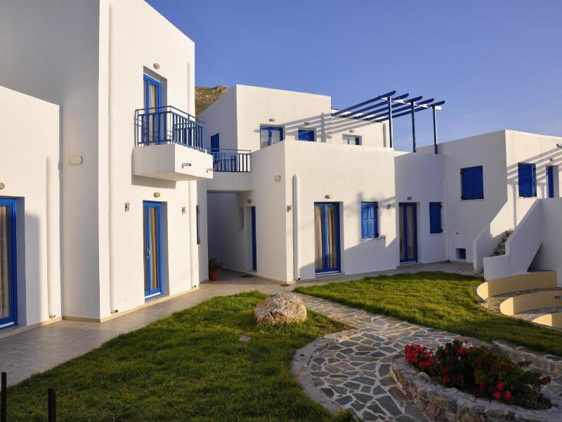 Elli Bay image