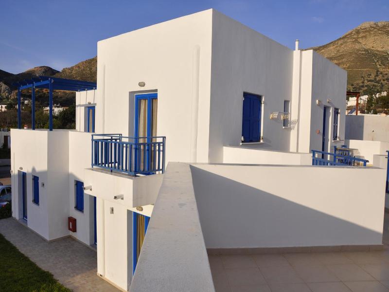 Elli Bay image
