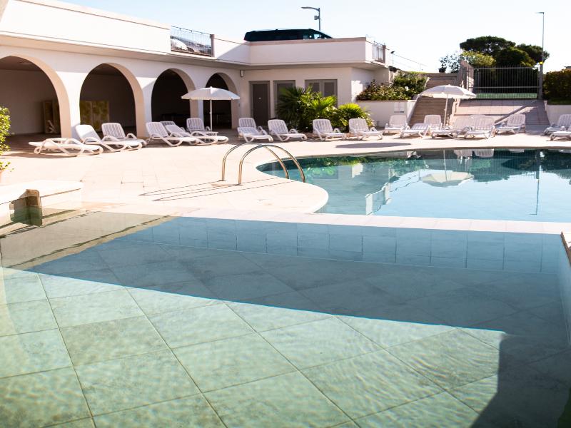 Hotel Rivus image