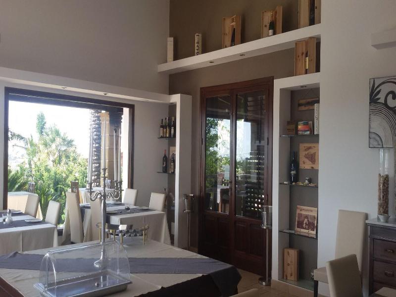 Villa Carlo Resort image