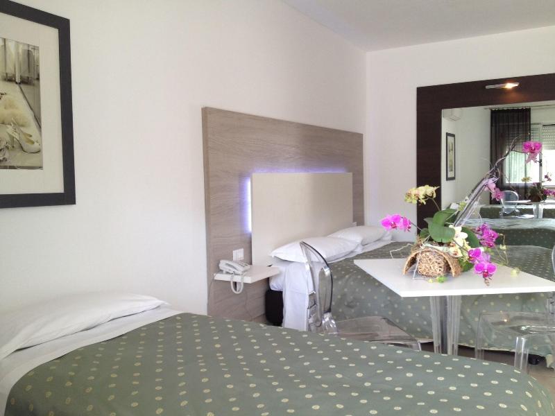 Hotel Ambrosio La Corte image