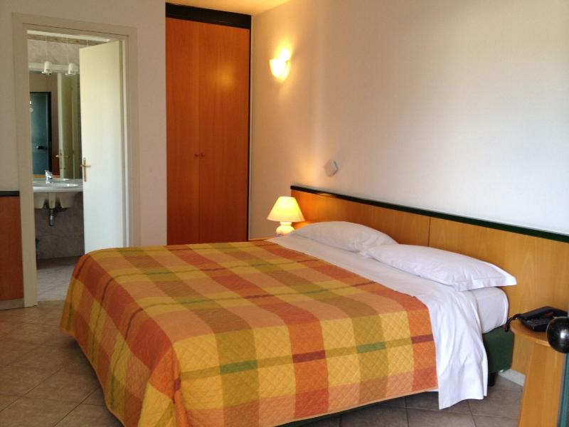 Hotel Ambrosio La Corte image