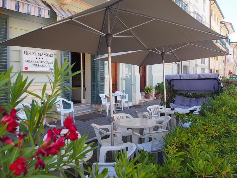Hotel Massimo image