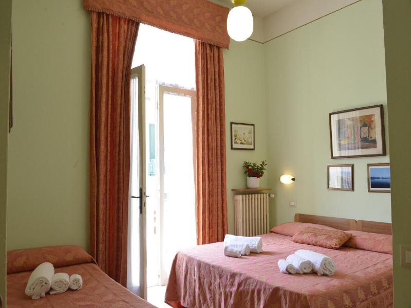 Hotel Massimo image