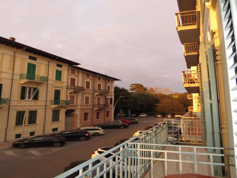 Hotel Massimo image