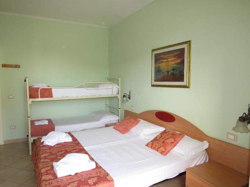Hotel Massimo image