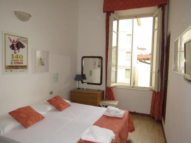 Hotel Massimo image