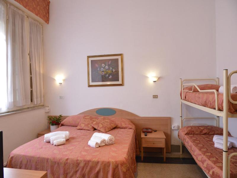 Hotel Massimo image