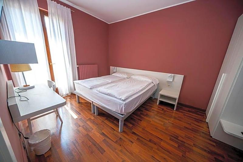 Albergo Ancora image