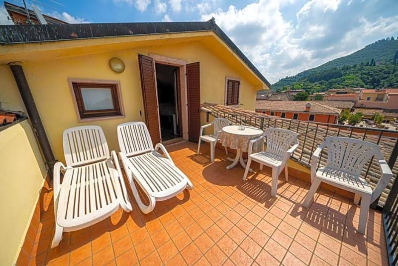 Albergo Ancora image
